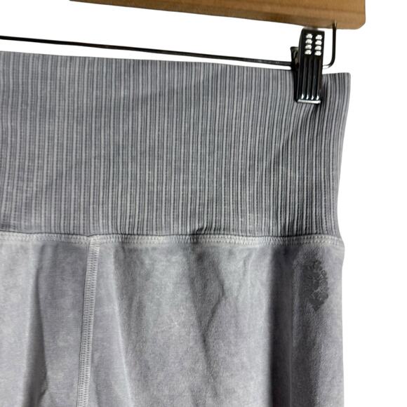 Free People Good Karma Ice Gray High-Rise 7/8 Length Athletic Leggings Size M - Picture 6 of 10